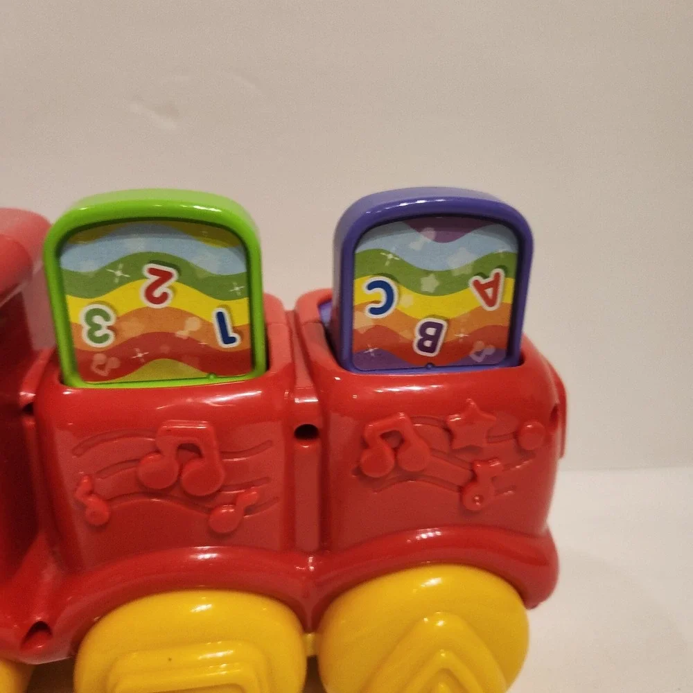 VTech Roll and Surprise Animal Train‎ Music Pop Ups Learning  Works see video